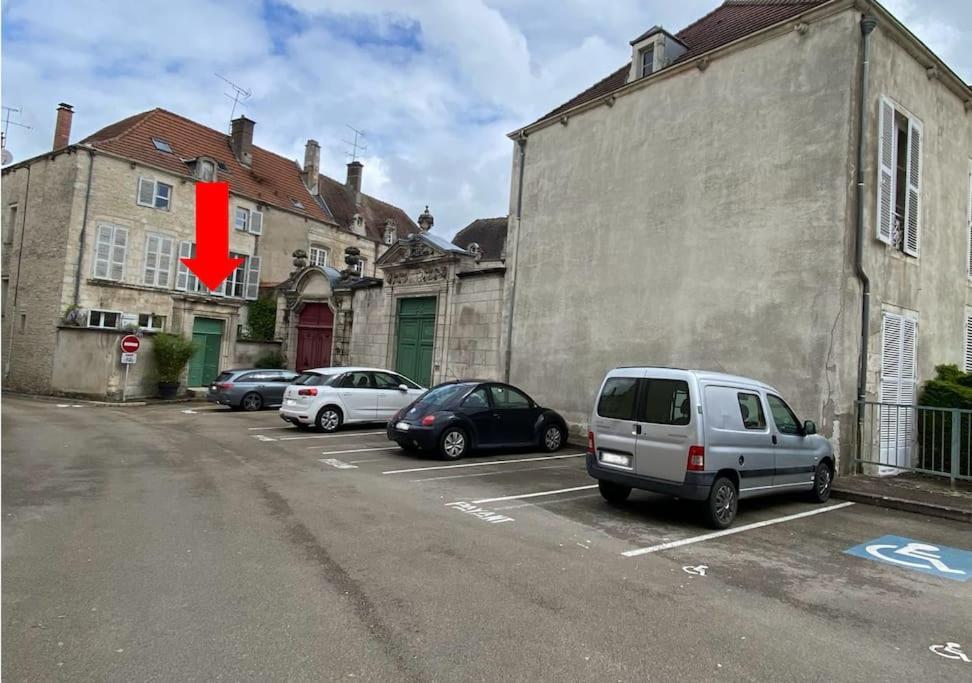 Appartement Lumineux Avec Cour Шомон Екстер'єр фото